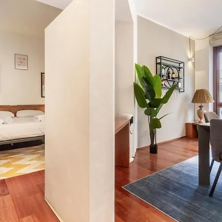 Διαμέρισμα Duomo Square 3br