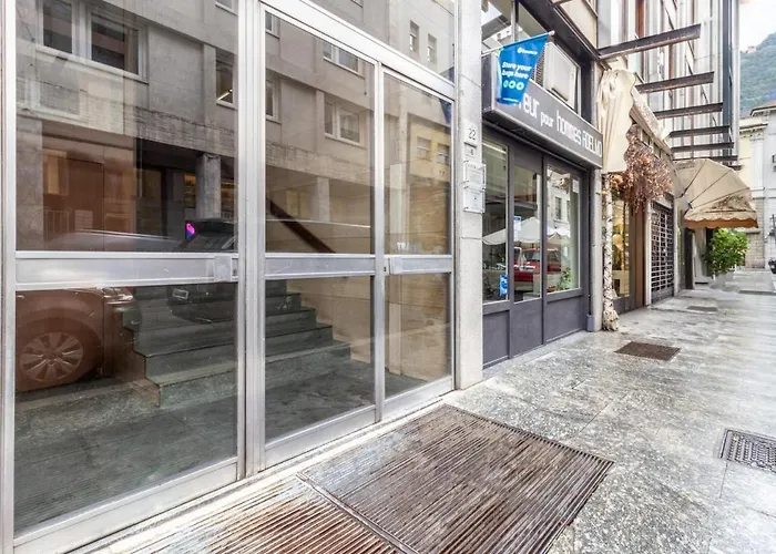 Duomo Square 3br Διαμέρισμα *