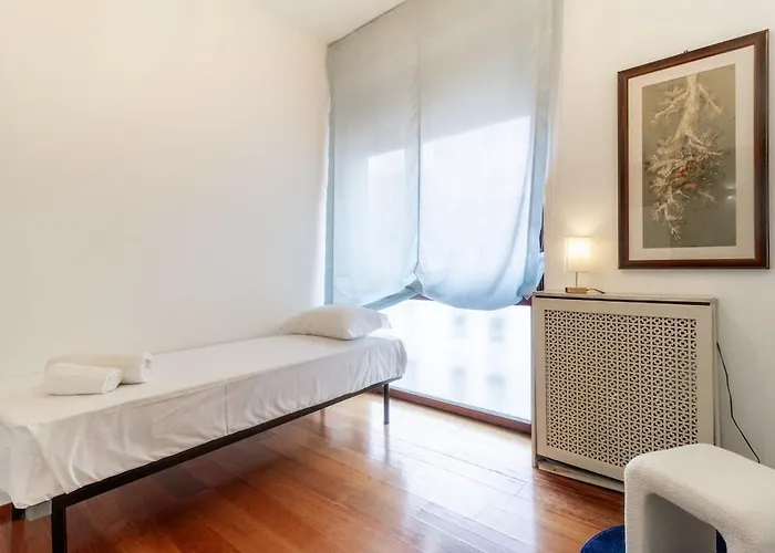 Duomo Square 3br Διαμέρισμα Όπως