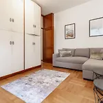 Duomo Square 3br