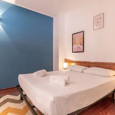 Duomo Square 3br