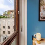 Duomo Square 3br Apartment
